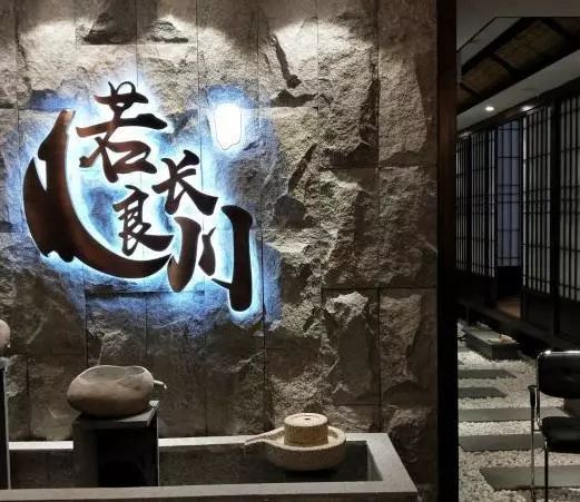 最新EIA揭示隐藏宝藏，小巷特色小店的奇妙之旅