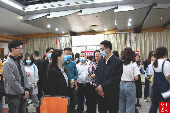 西安加工中心最新招聘，行业趋势、人才需求与求职指南