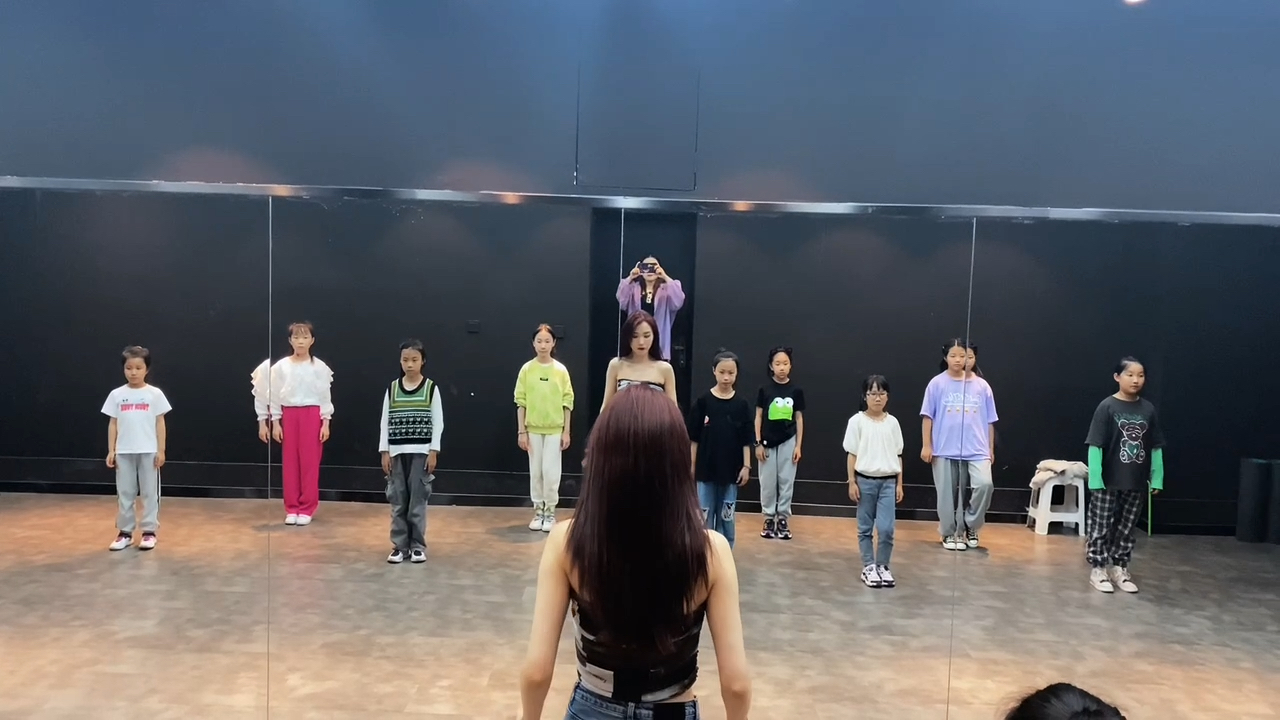 最新教师舞蹈视频大全，探寻自然美景的舞蹈之旅，寻觅内心的宁静与平和