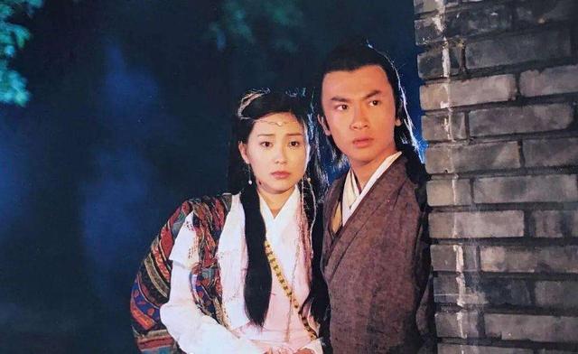 倚天屠龙记最新版本的成长之旅，自信与成就感的召唤与变化中的学习之旅